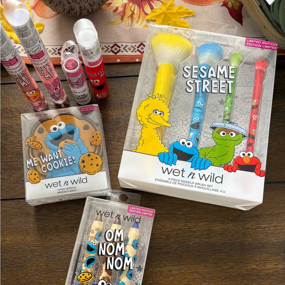 New Wet n Wild Sesame Street Makeup Bundle
